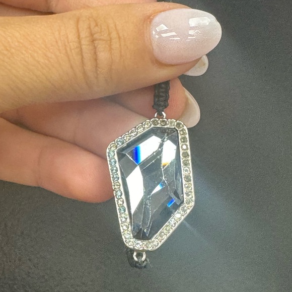 Swarovski silver tone on adjustable size cord bracelet - Picture 2 of 7